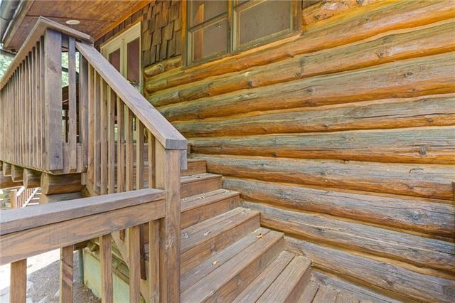 1355 White Road, White, GA 30184