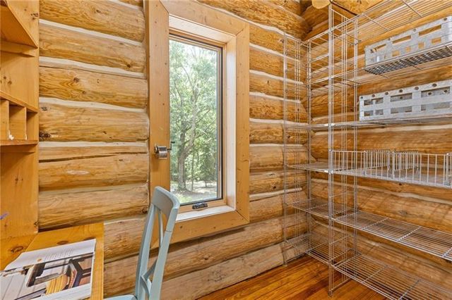 1355 White Road, White, GA 30184