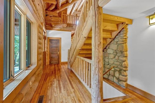 1355 White Road, White, GA 30184