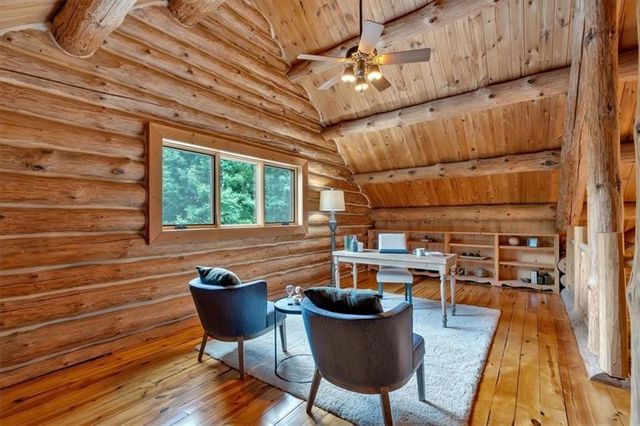 1355 White Road, White, GA 30184