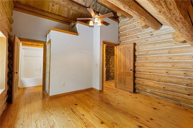 1355 White Road, White, GA 30184