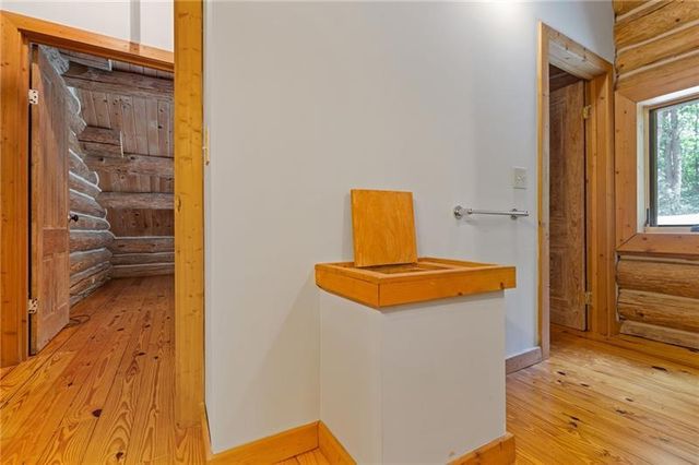 1355 White Road, White, GA 30184