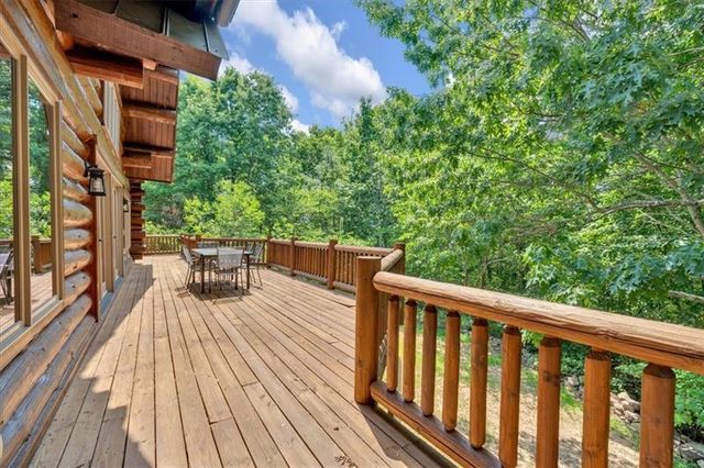 1355 White Road, White, GA 30184