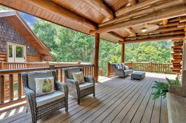 1355 White Road, White, GA 30184