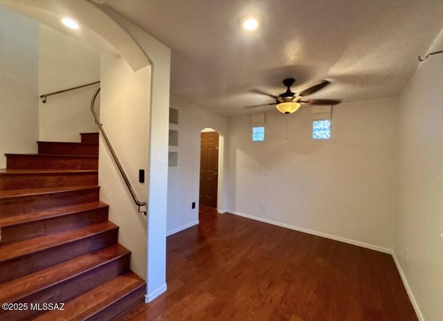 3039 E Hawthorne Street, Tucson, AZ 85716