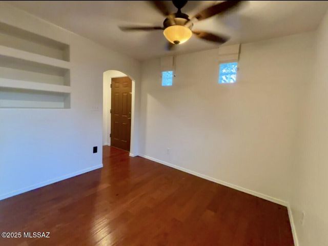 3039 E Hawthorne Street, Tucson, AZ 85716