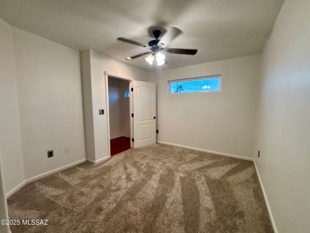 3039 E Hawthorne Street, Tucson, AZ 85716