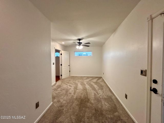 3039 E Hawthorne Street, Tucson, AZ 85716