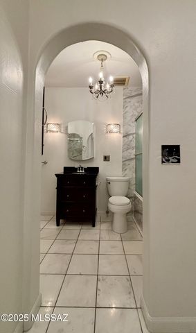 3039 E Hawthorne Street, Tucson, AZ 85716