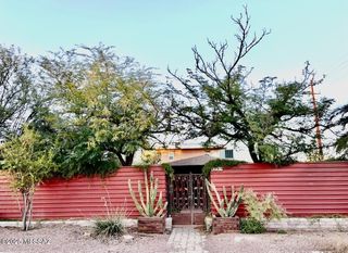 3039 E Hawthorne Street, Tucson, AZ 85716