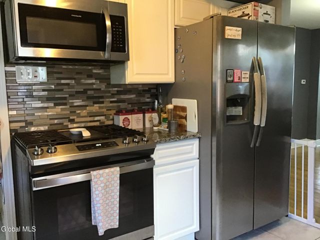 3945 Albany Street, Colonie, NY 12304