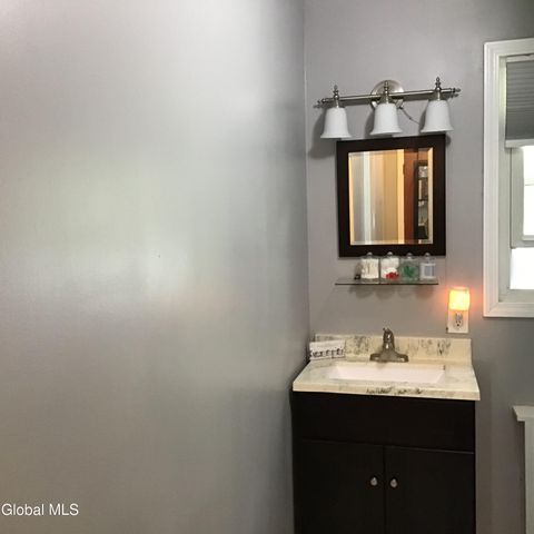 3945 Albany Street, Colonie, NY 12304