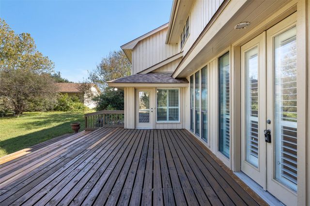 6773 Sunshine Valley Lane, Navasota, TX 77868
