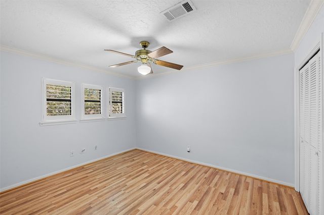 6773 Sunshine Valley Lane, Navasota, TX 77868