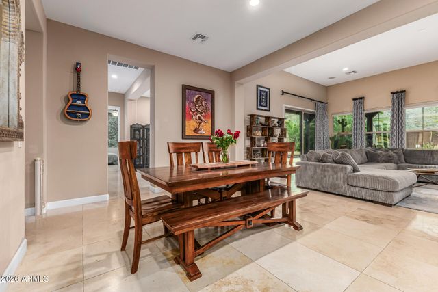 3139 E HARWELL Road, Phoenix, AZ 85042