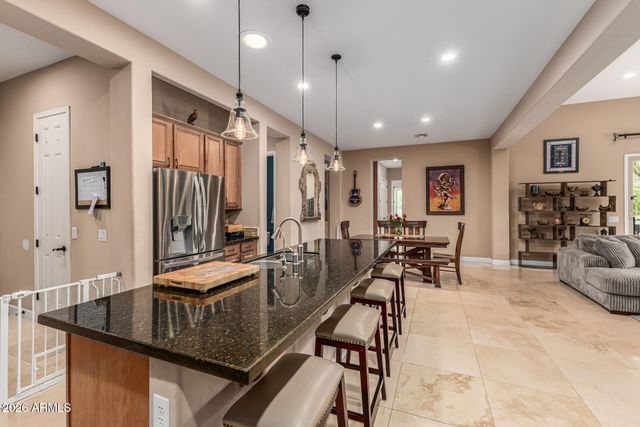 3139 E HARWELL Road, Phoenix, AZ 85042