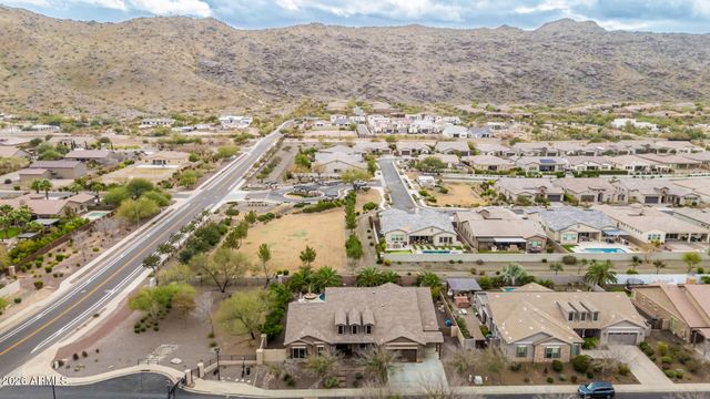 3139 E HARWELL Road, Phoenix, AZ 85042