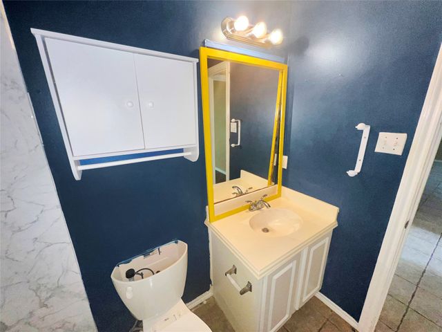 3661 Emo Street, Midlothian, TX 76065