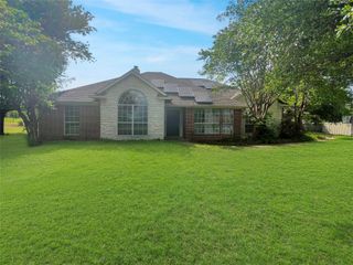 3661 Emo Street, Midlothian, TX 76065