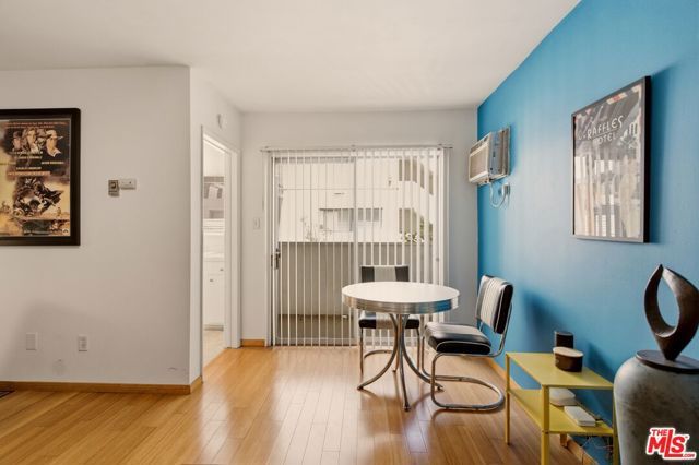 960 Larrabee Street 117, West Hollywood, CA 90069