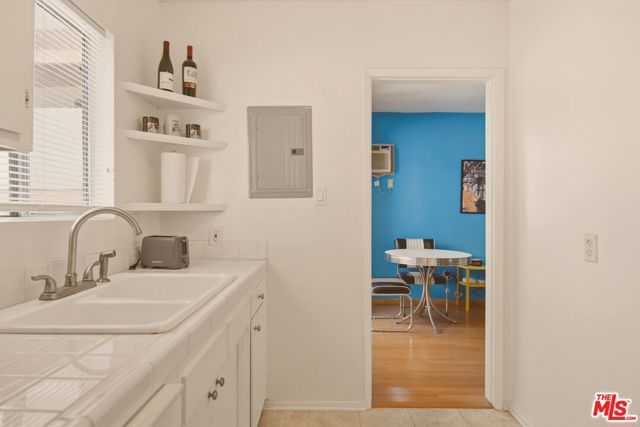 960 Larrabee Street 117, West Hollywood, CA 90069