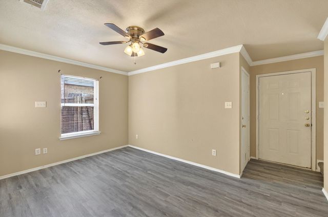 1321 Village Garden Drive, Azle, TX 76020