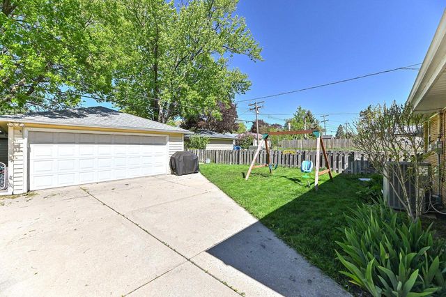 4131 93rd STREET, Wauwatosa, WI 53222