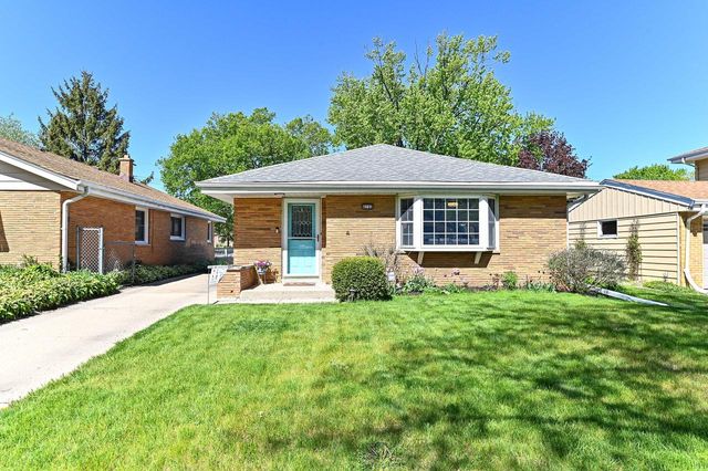 4131 93rd STREET, Wauwatosa, WI 53222