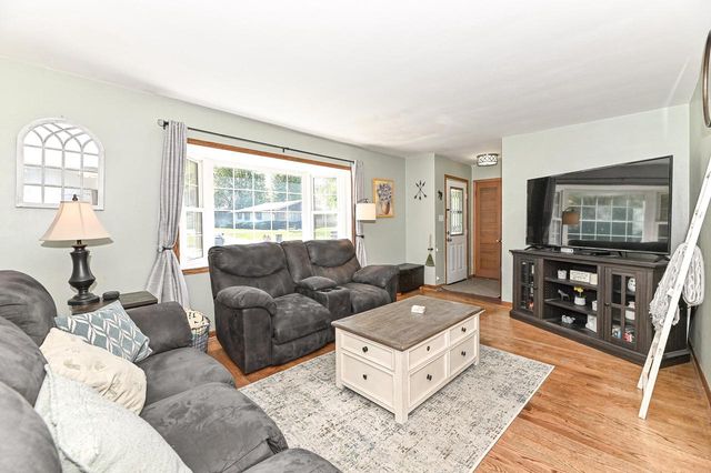 4131 93rd STREET, Wauwatosa, WI 53222