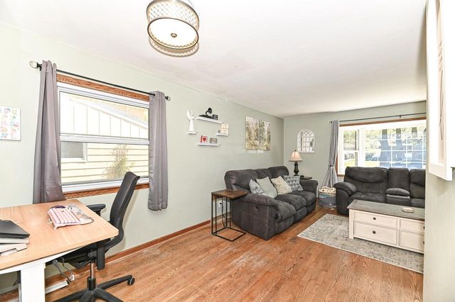 4131 93rd STREET, Wauwatosa, WI 53222