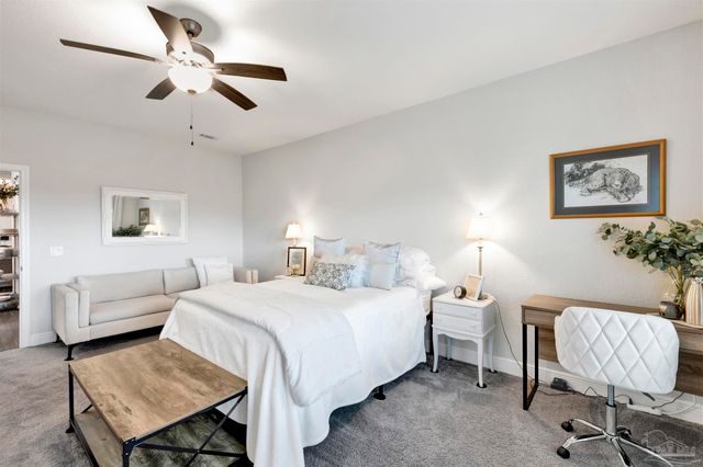 5073 Peach Dr, Pace, FL 32571