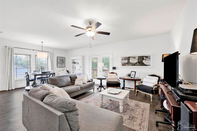 5073 Peach Dr, Pace, FL 32571