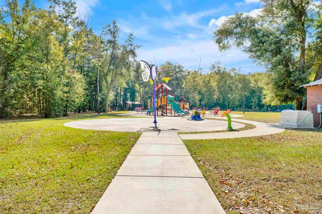 5073 Peach Dr, Pace, FL 32571