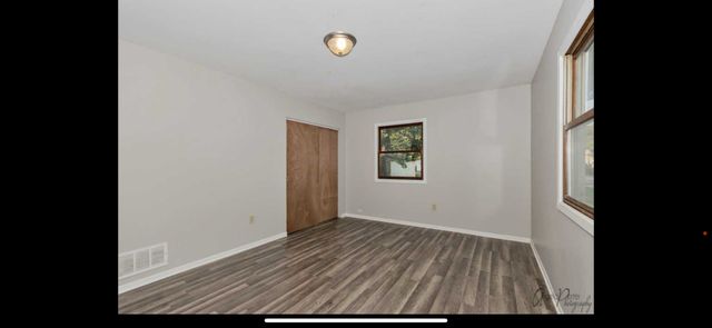 2923 Ezra Avenue N, Zion, IL 60099
