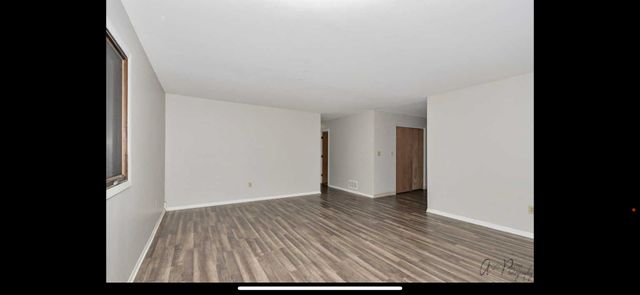 2923 Ezra Avenue N, Zion, IL 60099