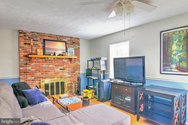 1724 REMINGTON DR, Crofton, MD 21114