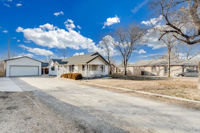 327 N Elder St, Wichita, KS 67212