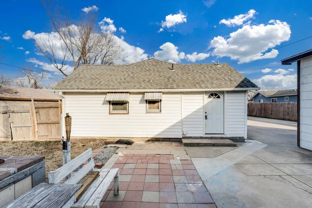 327 N Elder St, Wichita, KS 67212