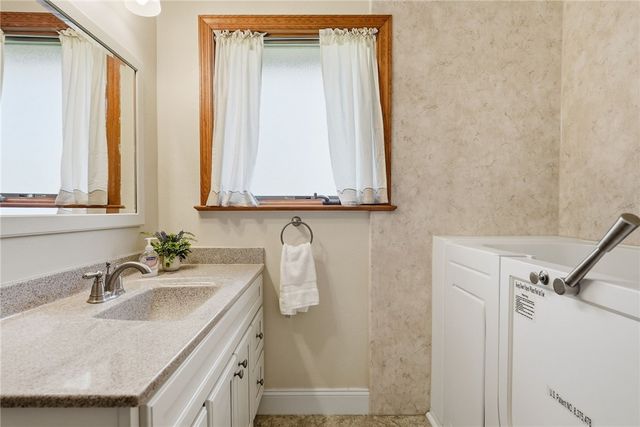 104 Willow Drive, Peters Twp, PA 15317