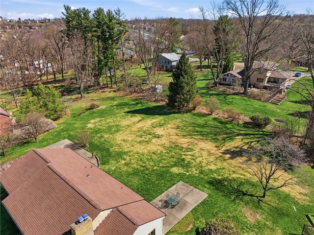 104 Willow Drive, Peters Twp, PA 15317