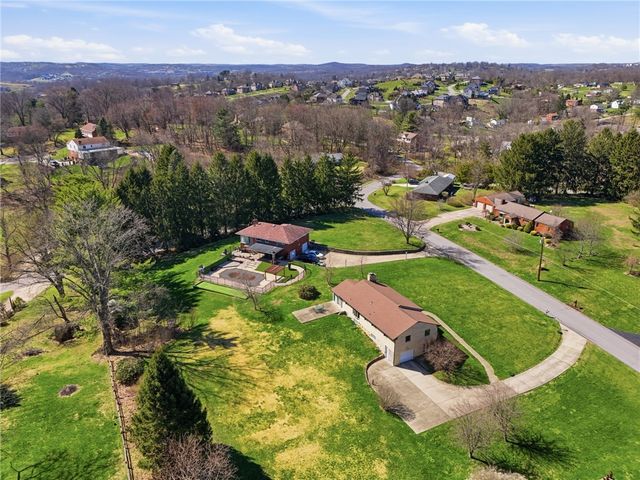 104 Willow Drive, Peters Twp, PA 15317