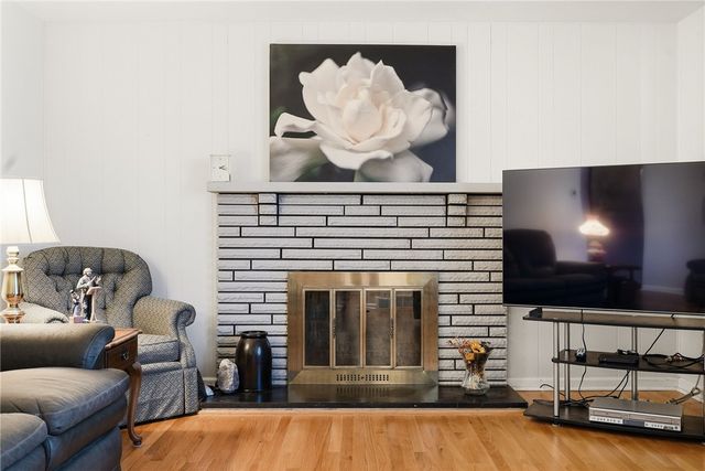 104 Willow Drive, Peters Twp, PA 15317