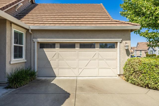 5425 Mossy Stone Way, Rancho Cordova, CA 95742