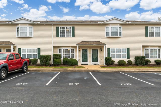 2320 Vineyard Drive O-7, Winterville, NC 28590