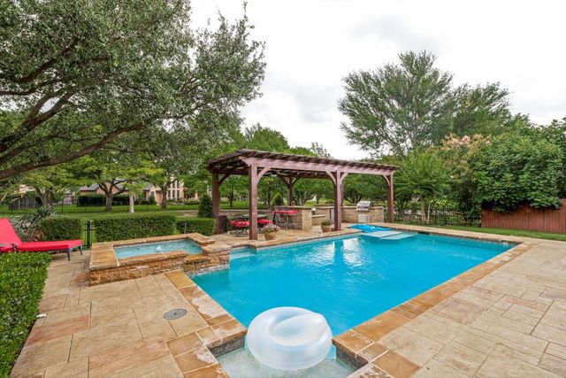 1301 Silverlake Road, Mckinney, TX 75072