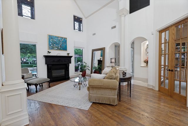 1301 Silverlake Road, Mckinney, TX 75072
