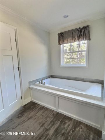 100 E ESCAMBIA Street, Palatka, FL 32177