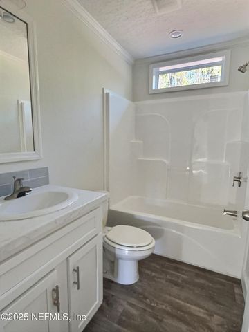 100 E ESCAMBIA Street, Palatka, FL 32177