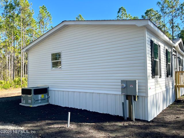 100 E ESCAMBIA Street, Palatka, FL 32177