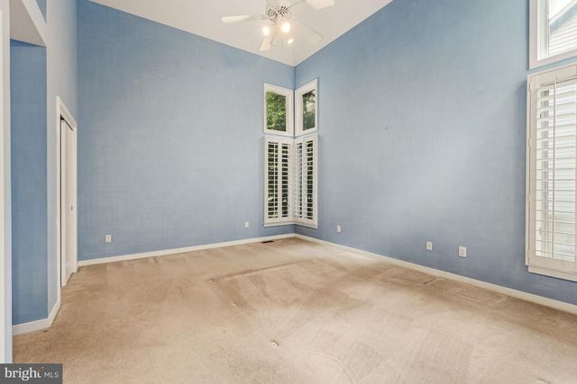 1104 WATER POINTE LN, Reston, VA 20194